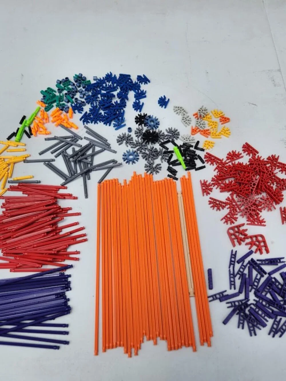 K'NEX Toy Building Set Bulk Lot Mixed Bundle Rods Connectors KNEX STEM Toy Rolle